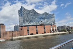praxisausflug-hamburg-elbphilharmonie-zahnarzt-alam