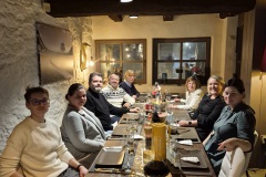 weihnachtsfeier-2025-teamfoto-zahnarzt-alam